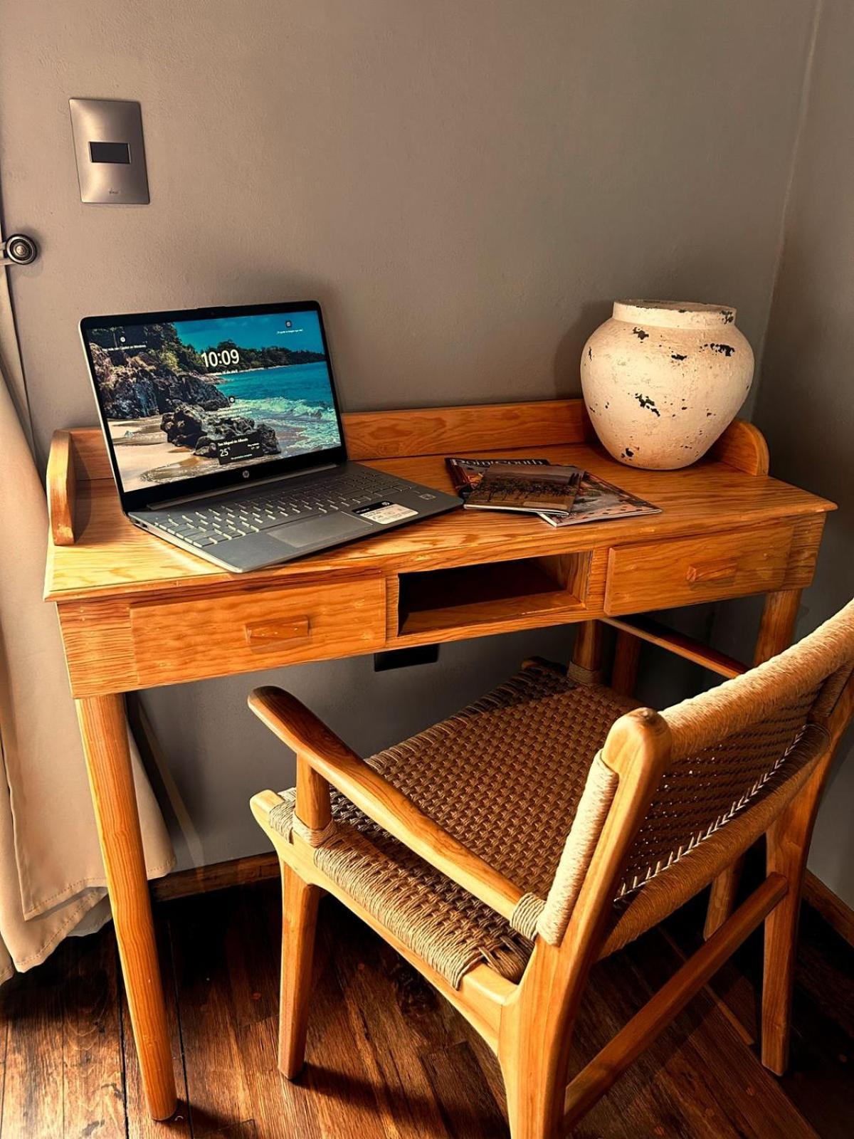 Bito's Boutique Bed & Breakfast *
