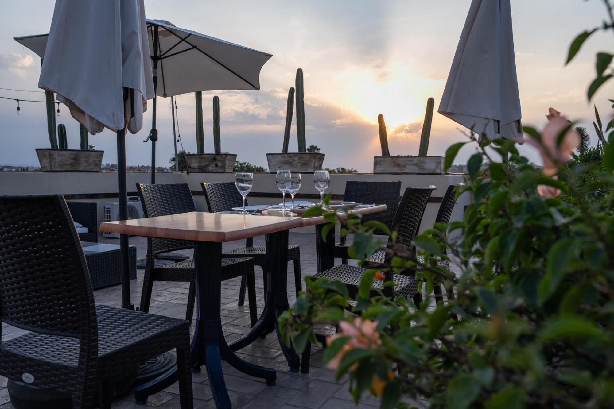 Bito's Boutique Bed & Breakfast *